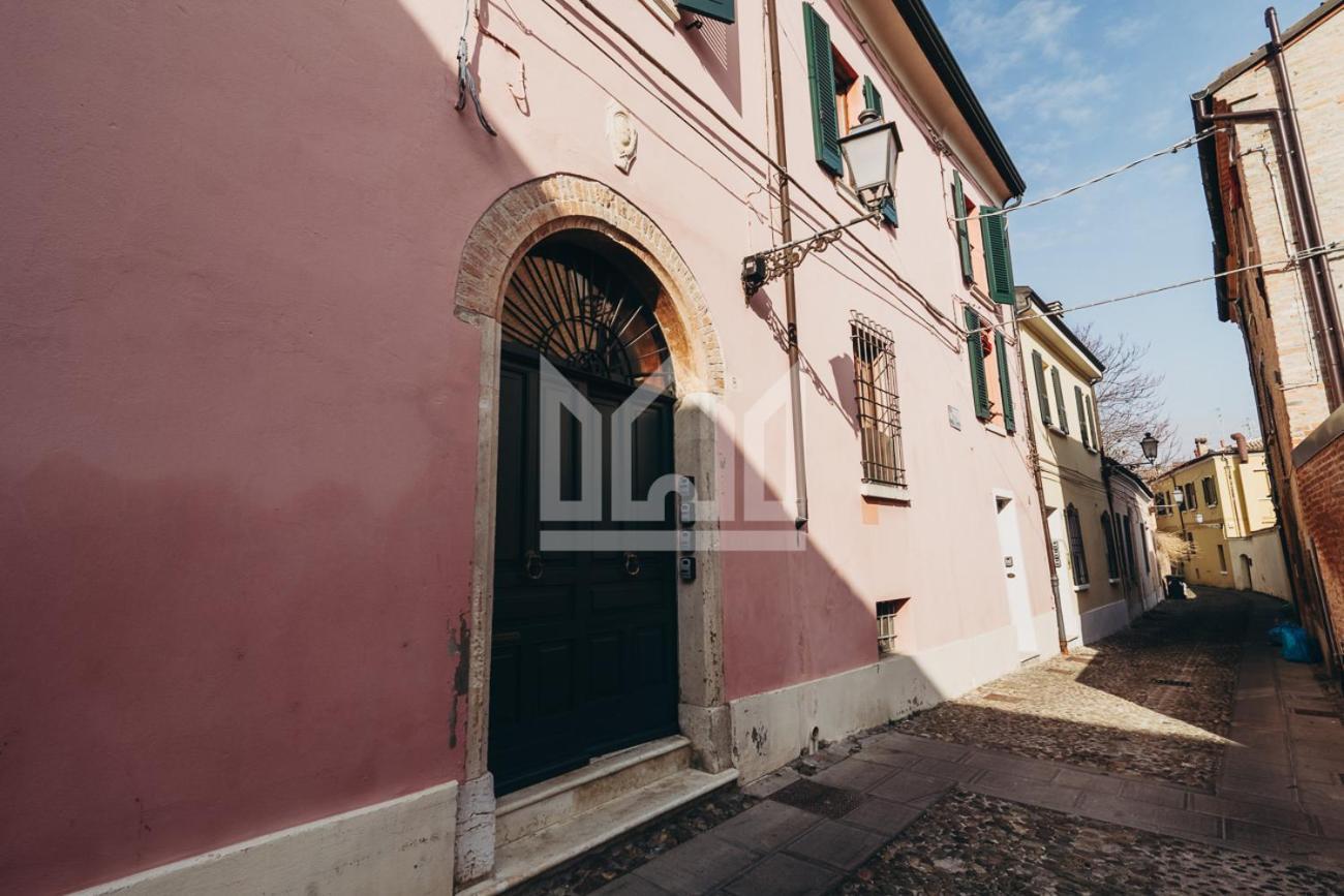 Gold Apartment Ferrara Luaran gambar